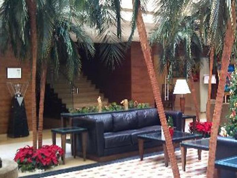 Hotel Ramada Plaza By Wyndham Raouche Beirut