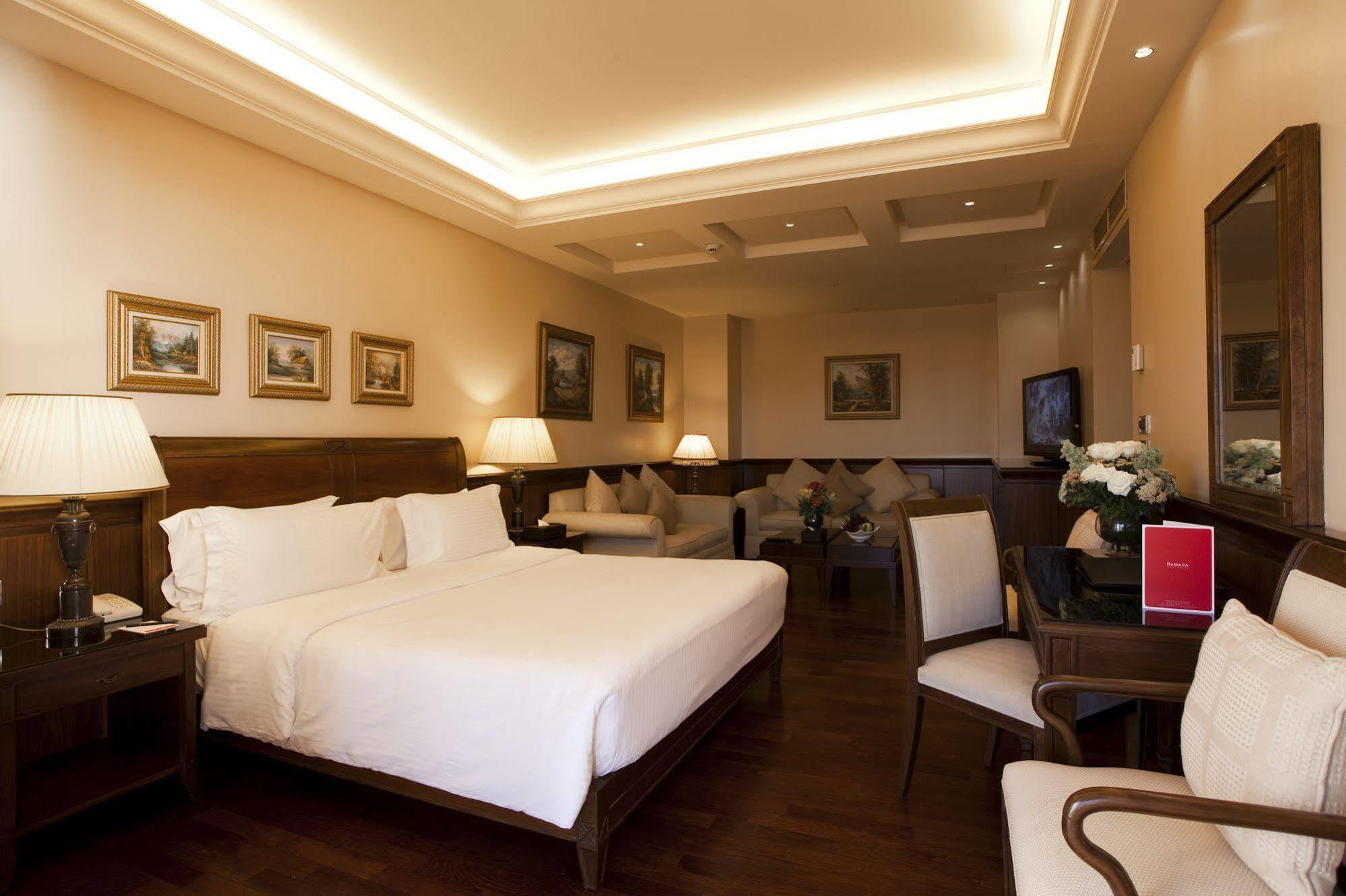 Hotel Ramada Plaza By Wyndham Raouche 5*