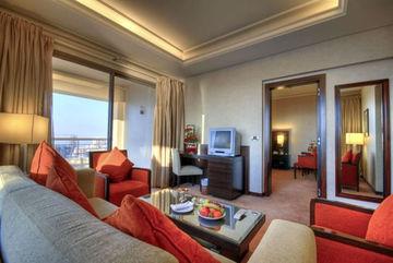 Hotel Ramada Plaza By Wyndham Raouche 5*